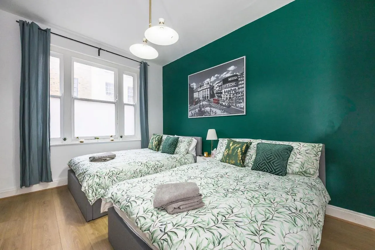 Royal London Apartments